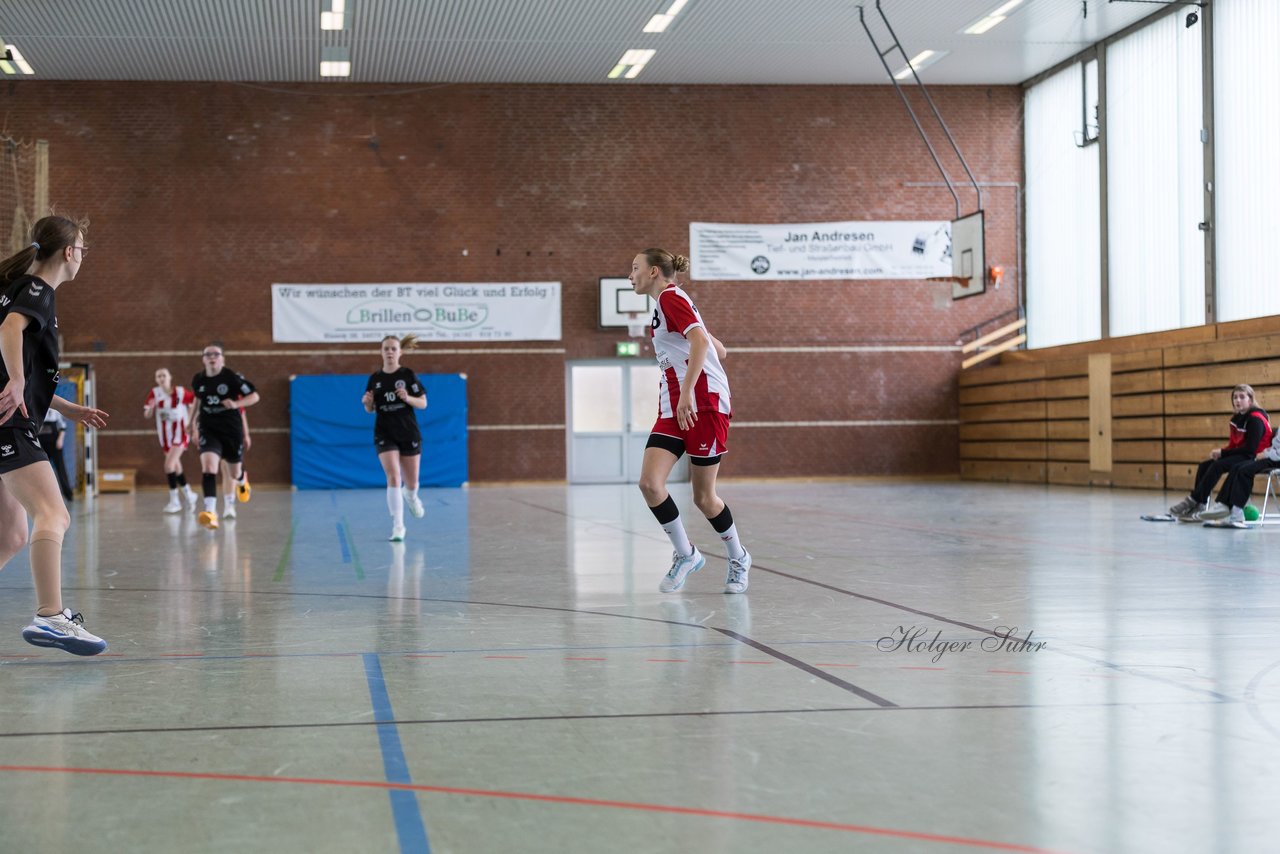 Bild 57 - wCJ Bramstedter TS - Suchsdorfer SV : Ergebnis: 30:25